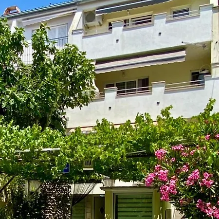 Skenderi * קריקווניצה